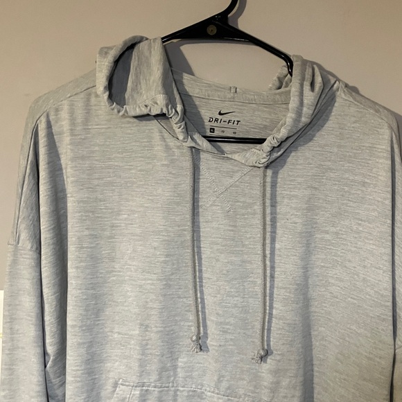 Nike Dri-FIT Light Gray women’s long sleeve hooded shirt Sz XL - Picture 5 of 6
